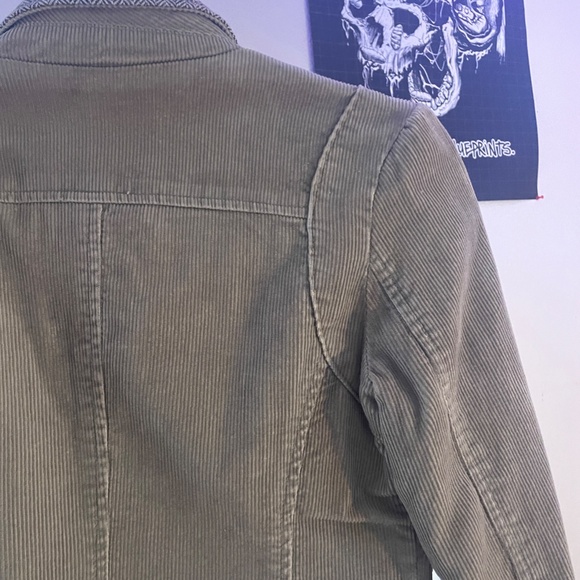 Cutest Corduroy Jacket, FOX - Picture 9 of 10